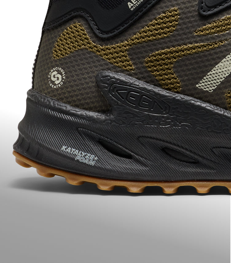 Men's Zionic NXT Waterproof Hiking Boot | Dark Olive/Black | KEEN