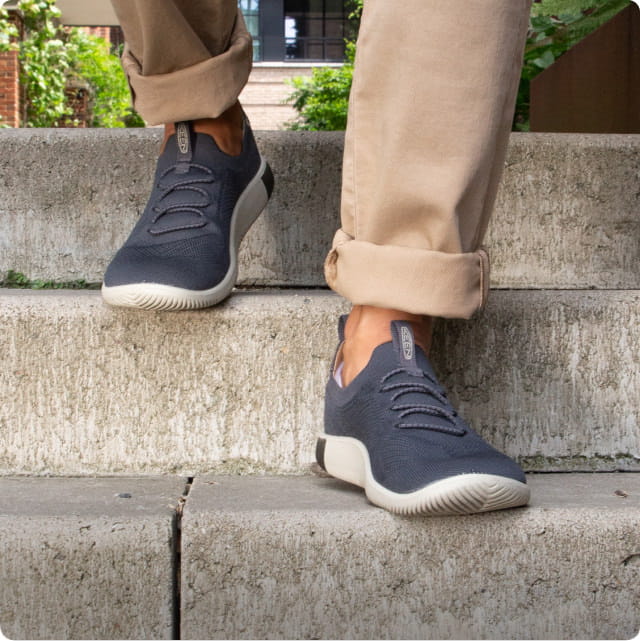 Men's casual travel shoes hotsell