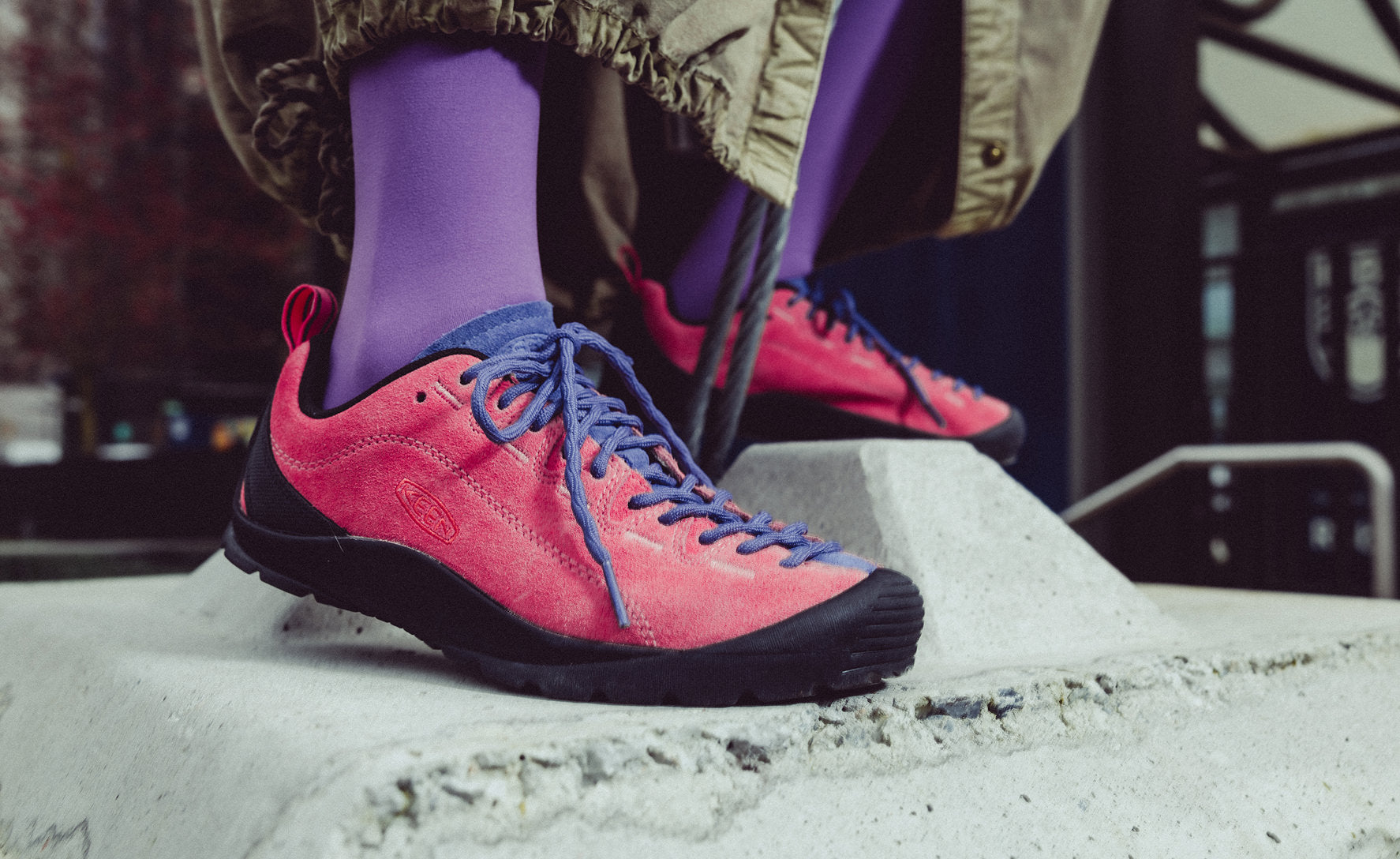 Women's Jasper Sneaker | Pink Lemonade/Skipper Blue | KEEN