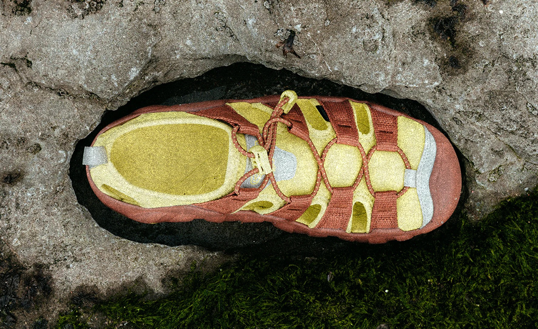 Women's Hyperport H2 Sandal x Hiking Patrol | Algae Green | KEEN