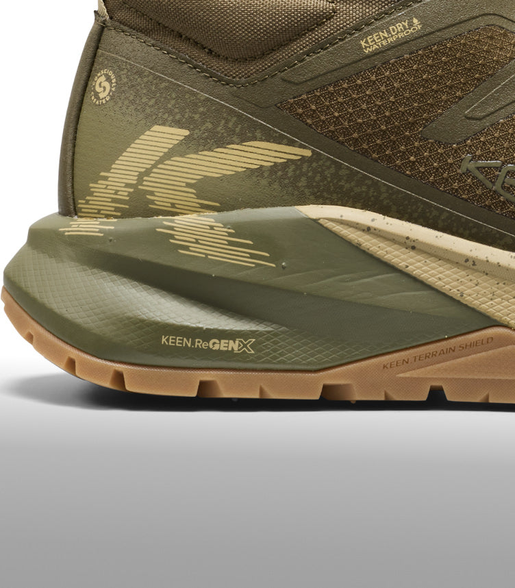 Detailansicht der Ferse des KEEN Targhee Apex mit KEEN.ReGEN-Dämpfung und robuster Zwischensohle für Komfort und Stabilität.