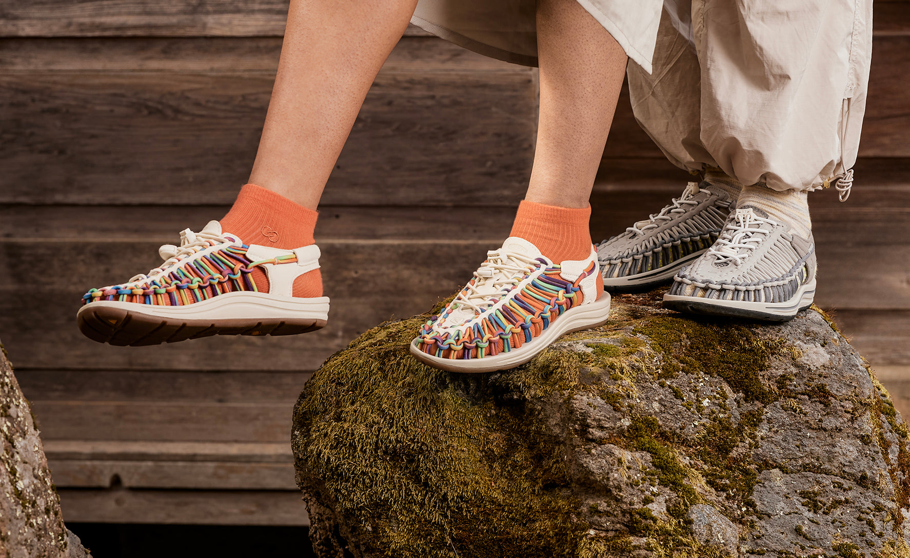 Women's UNEEK Canvas Black/Birch Sandal | KEEN | KEEN Footwear Europe
