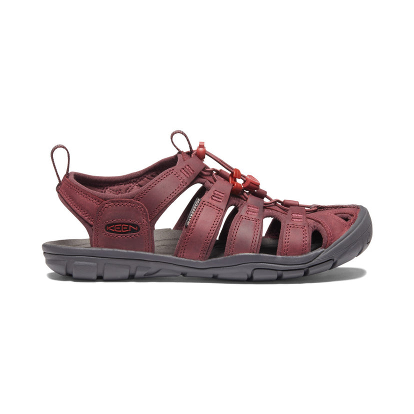 Clearwater Leather CNX Sandale für Damen  |  Wine/Red Dahlia